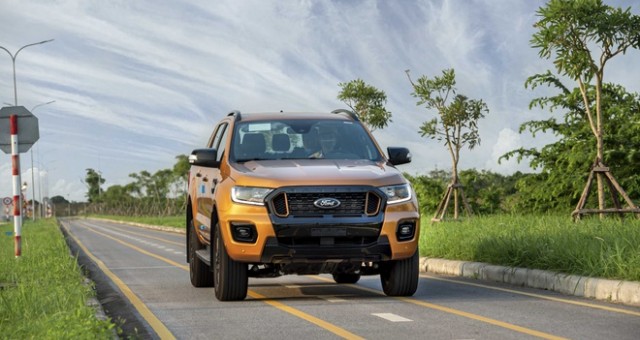 Mới ra mắt 1 tuần, Ford Ranger bản lắp ráp được giảm giá tới 65 triệu đồng